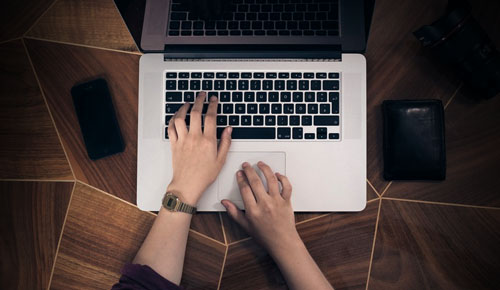 轰炸短信在线使用